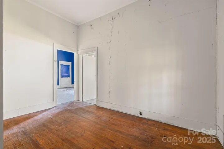 1170