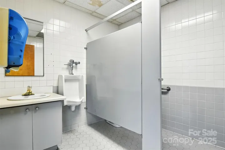 1170