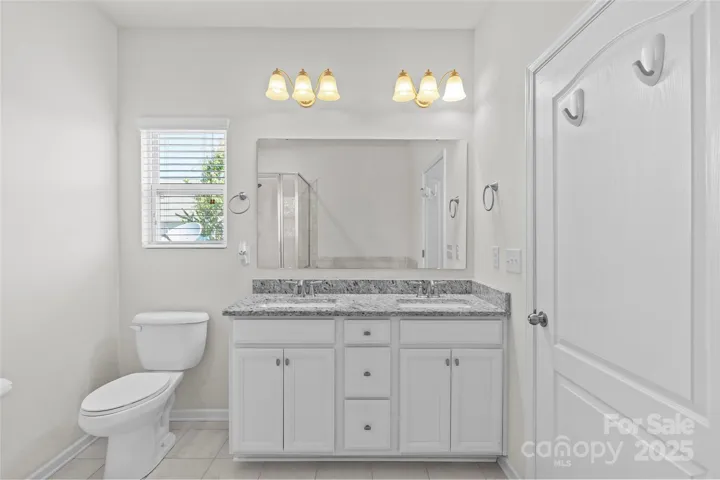 Primary Bath Dbl Sink Vanity