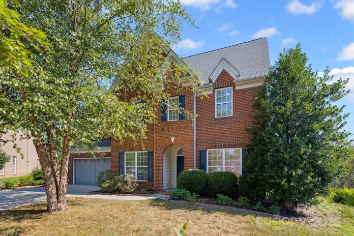 Welcome to 10418 Goosefoot Ct. NW