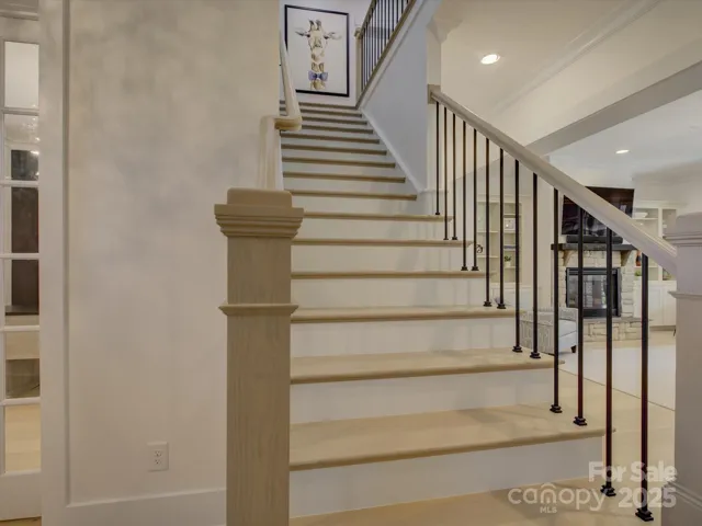 Welcome to 7407 Barrington Ridge Drive!