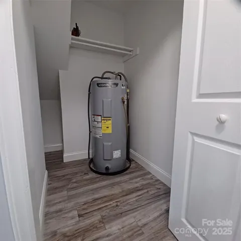 Pantry close to kitchen