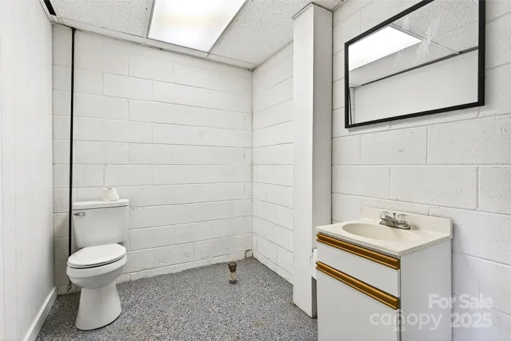 basement half bath