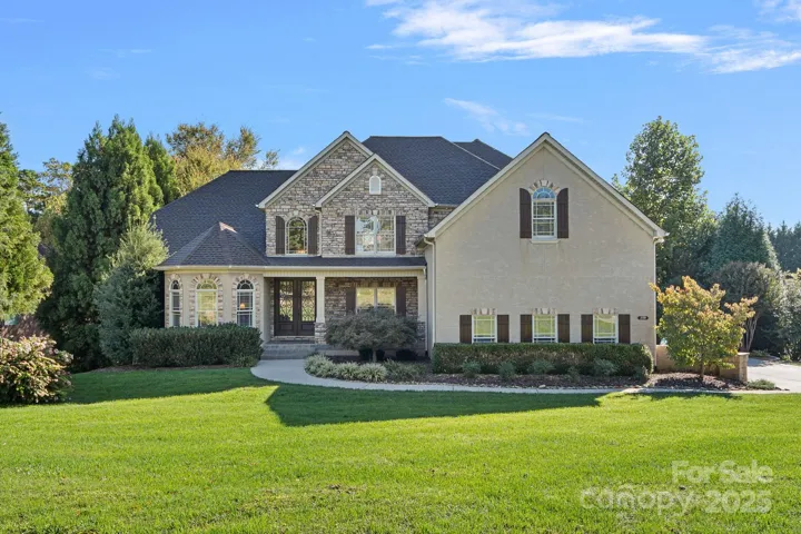 159 Riverchase Lane in Mooresville