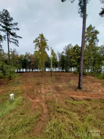 Semi- cleared 9/25 for an easy walk to the water