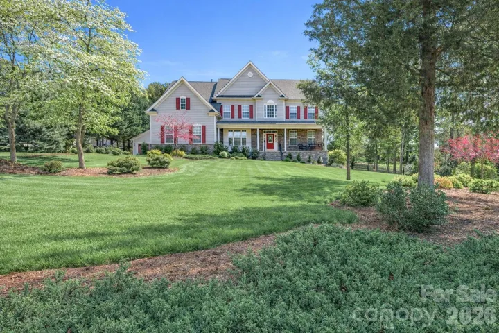 Welcome to 388 Cove Creek Loop