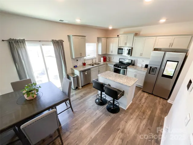 1170