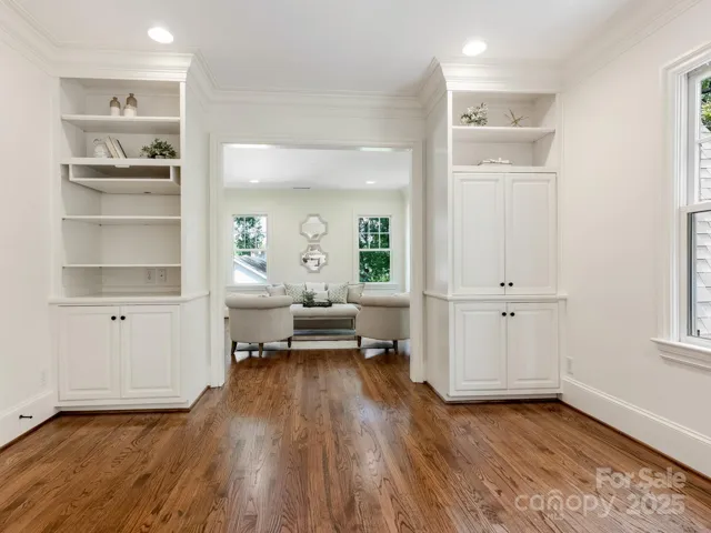 Primary Bedroom & Sitting Room