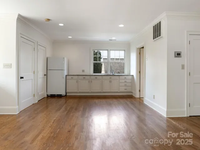 Guest Suite Above Garage