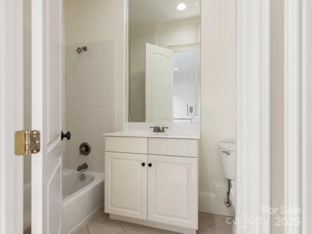 Full Bath