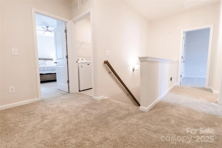 Nice Upstairs Landing Zone
