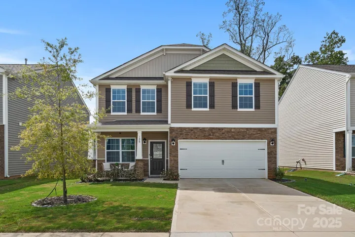 Beautiful 2 story home