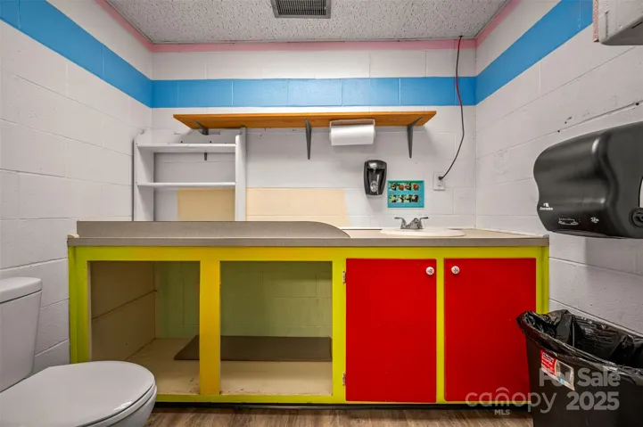 1170