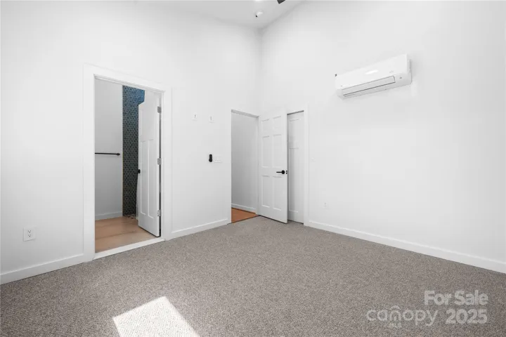 2nd suite on main level