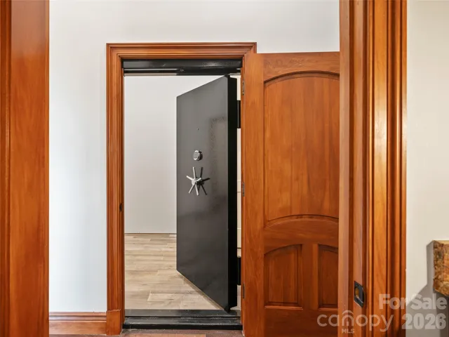 1170