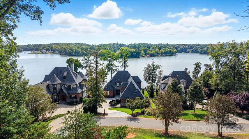 Spectacular Views that you will enjoy from your Custom Built Dream House Lot