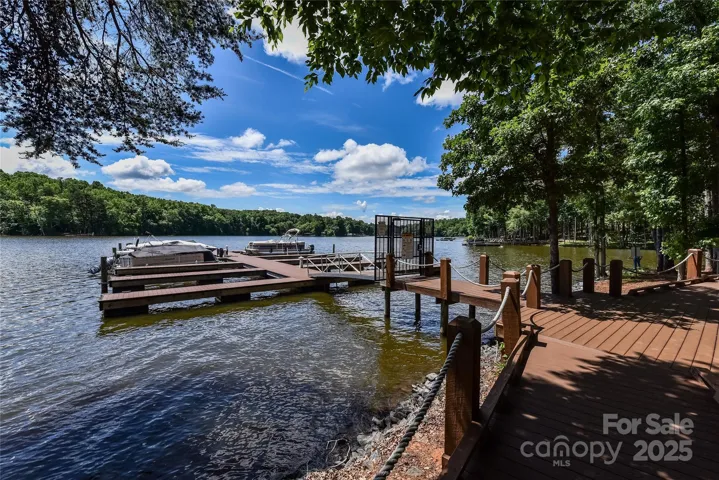 Community Boat Dock at Boat Launch