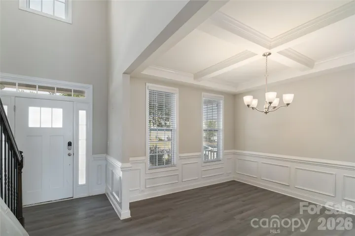 Entrance and dining room