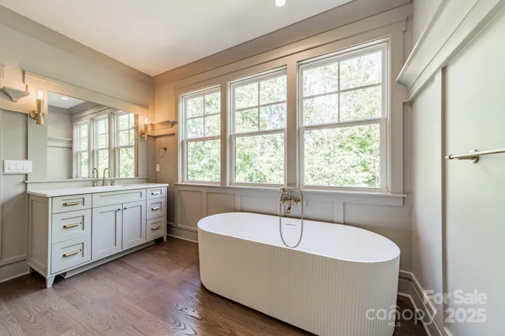 Owner's Tub