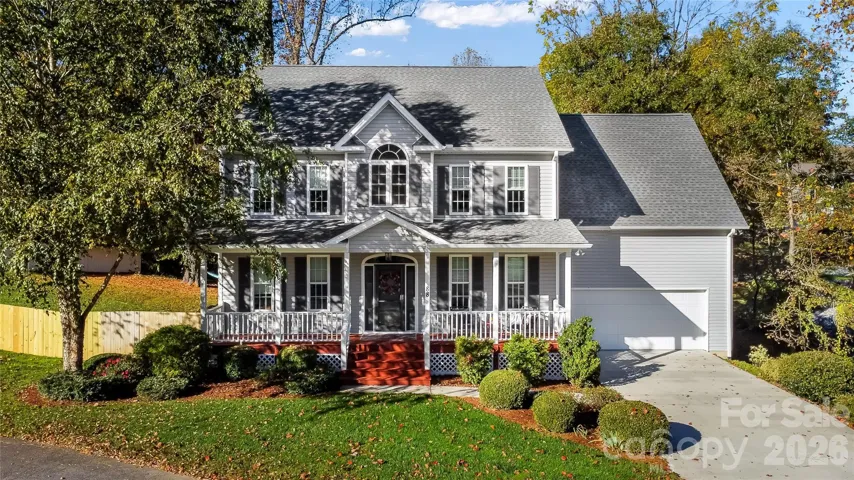This lovely home sits in the cul de sac in the quiet community of Old Applewood Hollow, just five minutes from downtown Hendersonville.