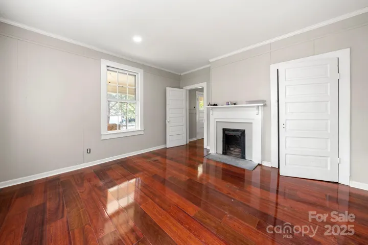 224 Bush St.