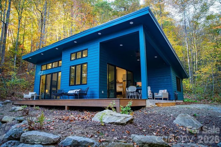 Stunning architecture and setting