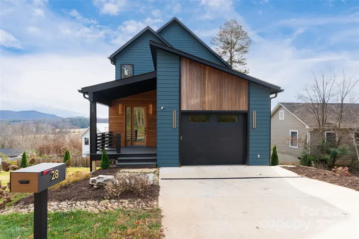 Stunning West Asheville home with mountain views overlooking the Biltmore Estate grounds