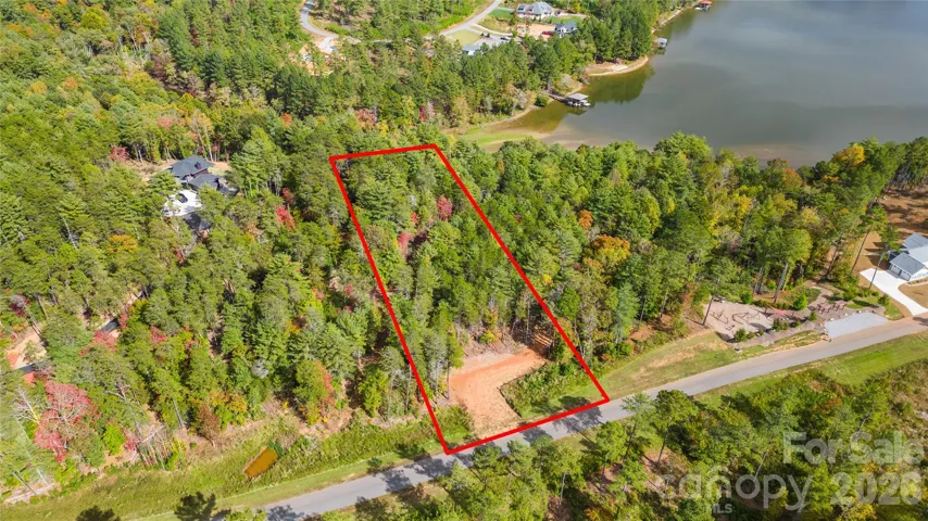 Lot lines are approximate and provided for visual reference only. Not an official survey.