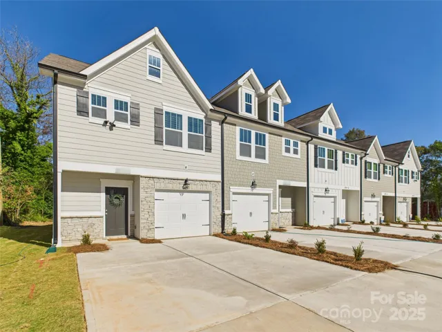 Welcome to The Towns at Kings Mountain!
