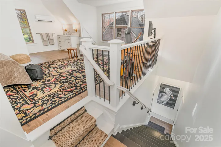 Finished 2nd living quarters above detached garage 