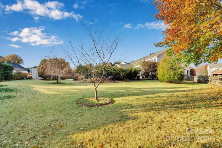 Large private backyard - home sits on over .4 of an acre