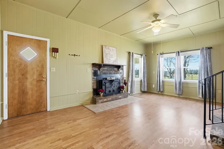 1170