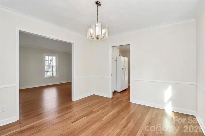 Dining room connected to kitchen and Living room2