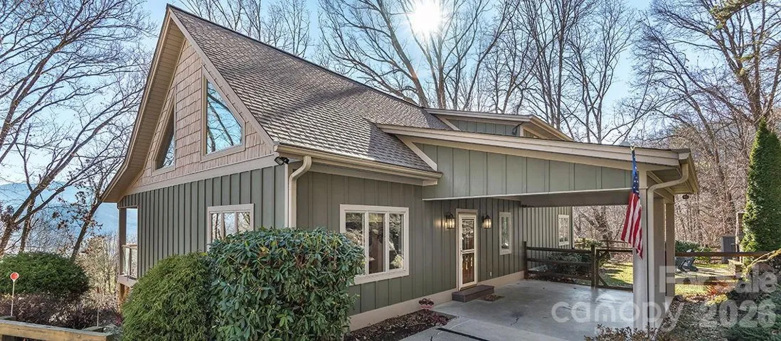 Perfect Mountain Home and Setting