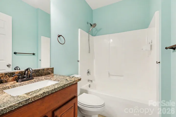 Bathroom 4: Full Upstairs