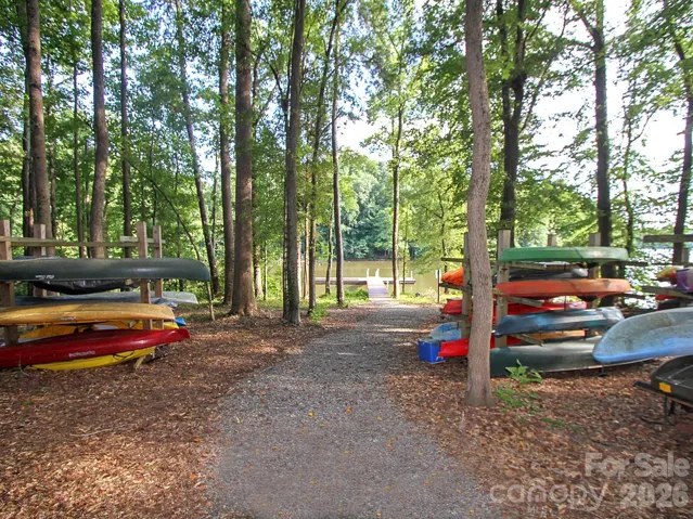 Community lake access with kayak and boat launch on beautiful Lake Wylie.