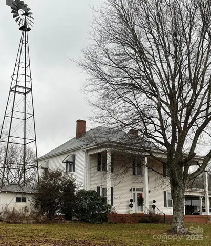 front with working windmill