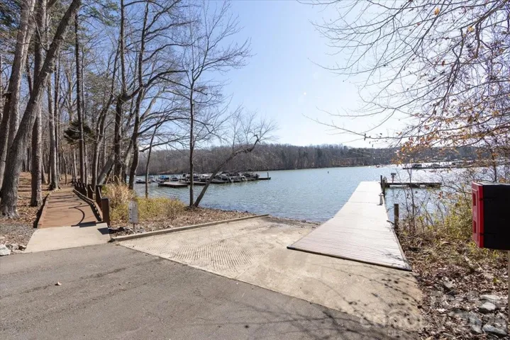 Community boat ramp