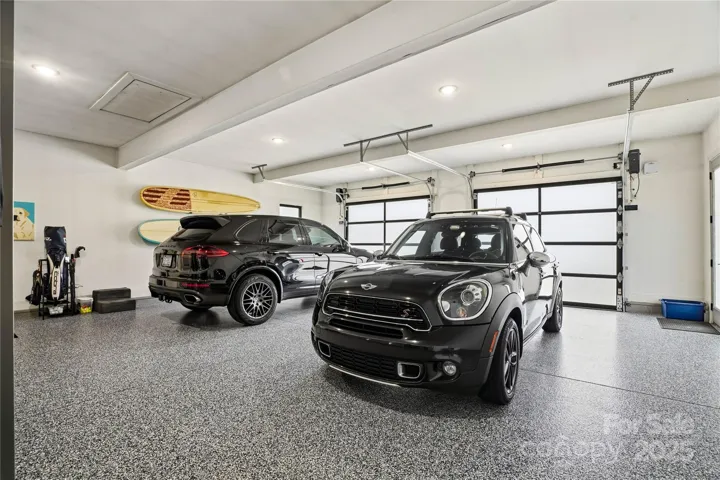 2 Car Garge