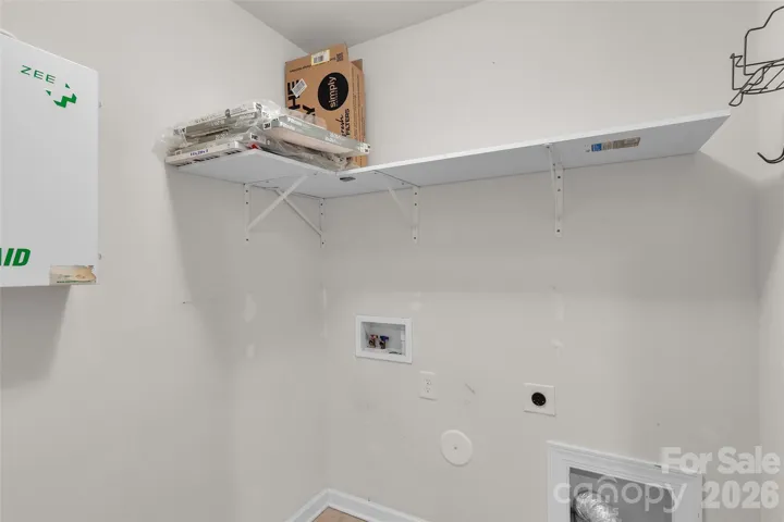 2nd floor laundry