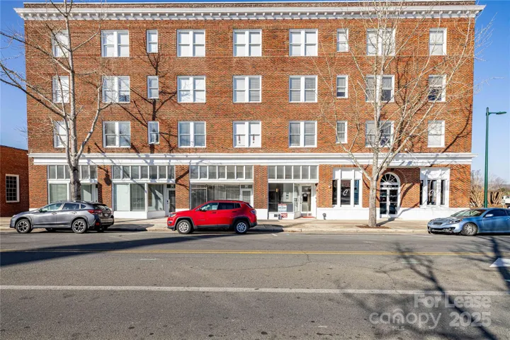 Residences at the Albemarle Hotel