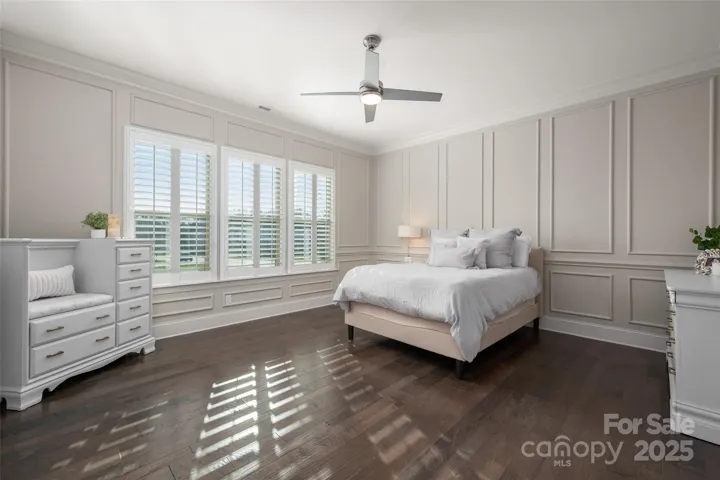 Main floor 2nd primary ste - Perfect for Multigenerational living