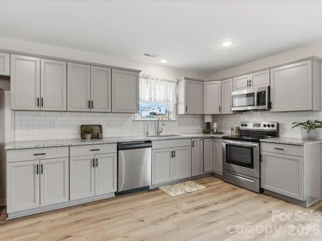 Beautiful open kitchen space