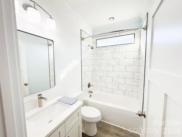 Secondary bathroom