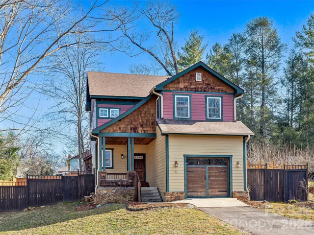 Welcome Home to  92 Middlemont Ave in Malvern Hills