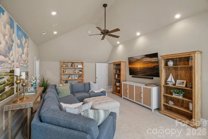 Family Room (upper level)