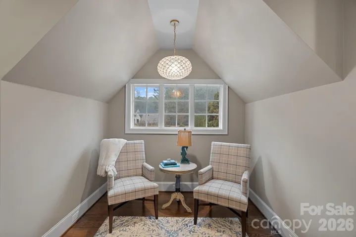 Loft/Sitting Area (upper level)