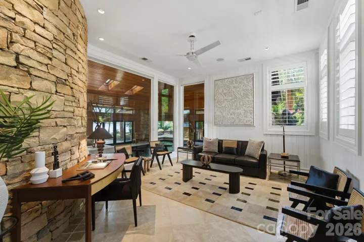 Bonus room.