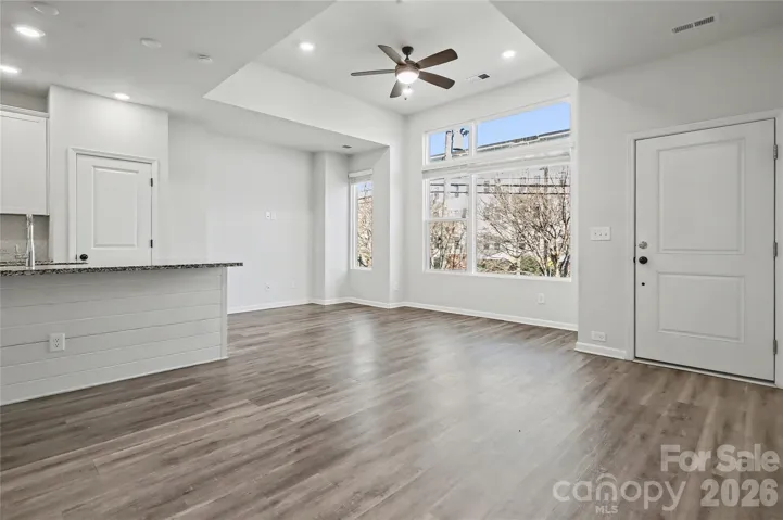 Living/Kitchen/Dining