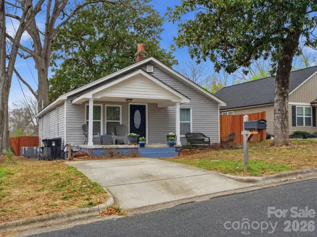 Welcome to 595 Gibson Drive!